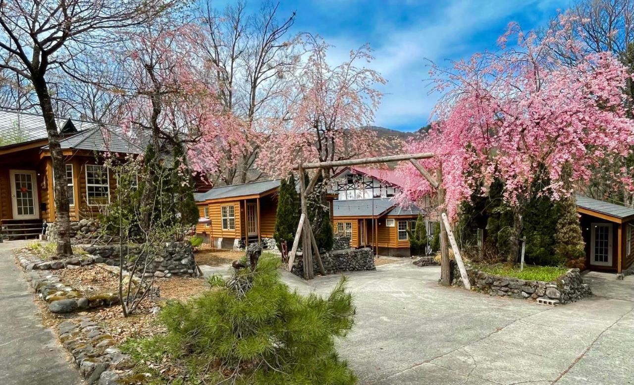 Hakuba Canadian Lodge Εξωτερικό φωτογραφία