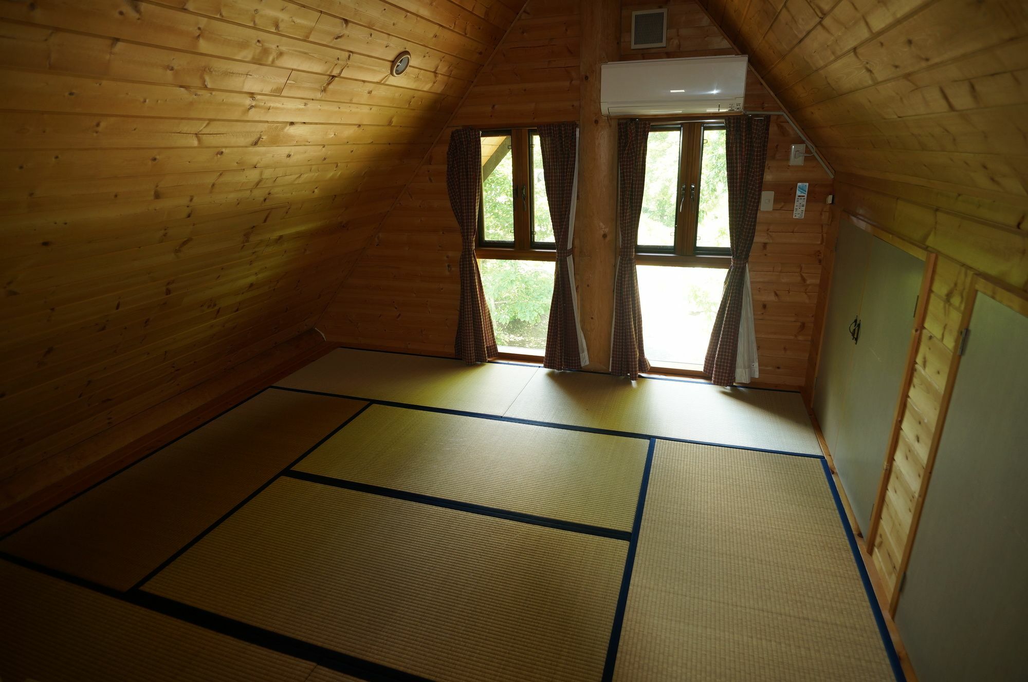 Hakuba Canadian Lodge Εξωτερικό φωτογραφία